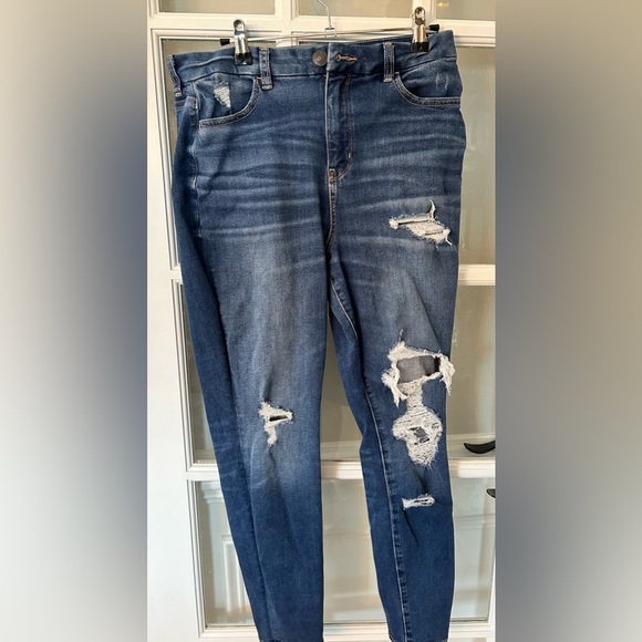 American Eagle Outfitters Denim - American Eagle Outfitters Women Jegging  Jeans Distressed The Dream Jeans (Size)